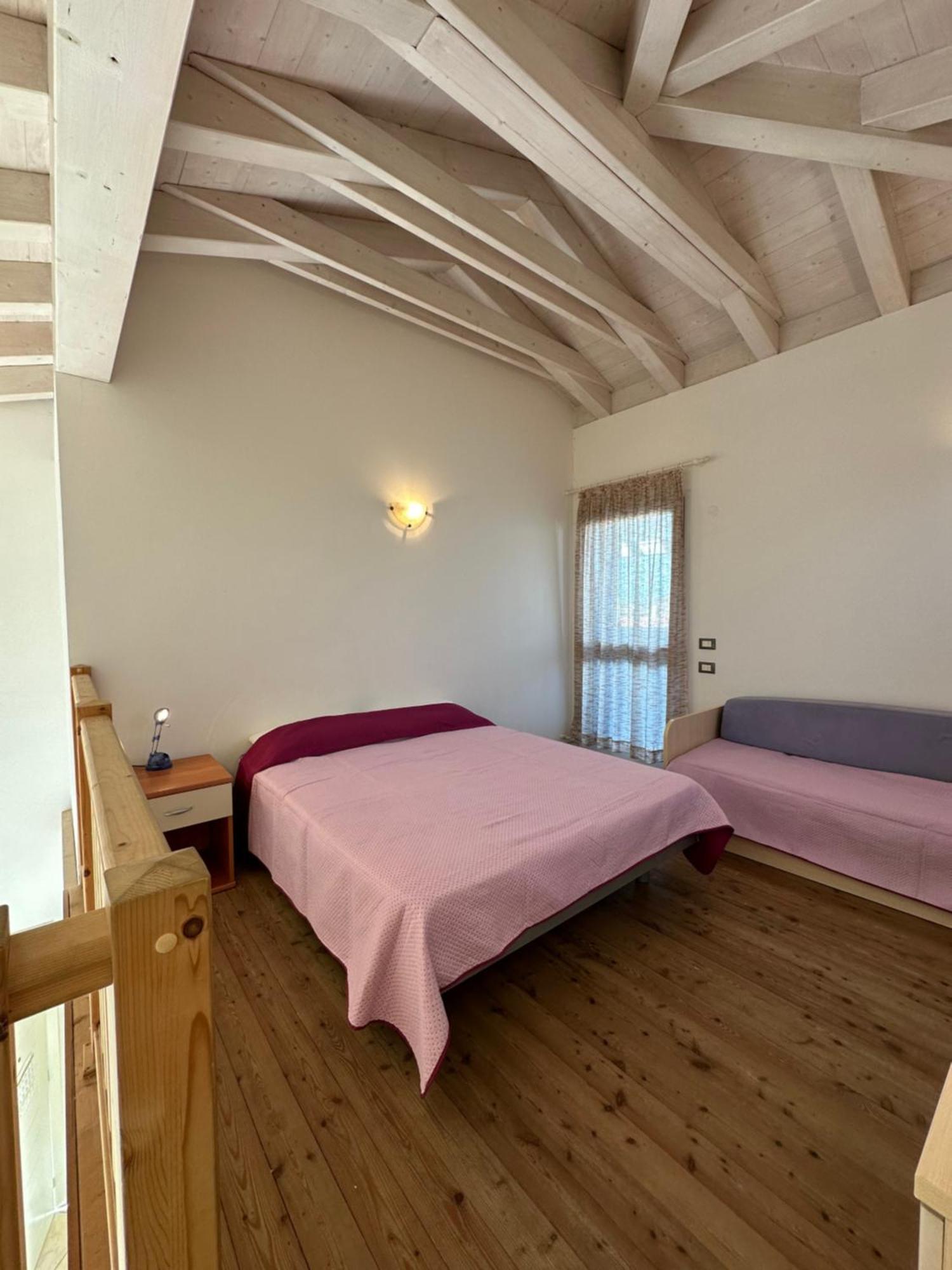 Residence Stefania Attici Su 2 Livelli - Agenzia Cocal Каорле Екстер'єр фото