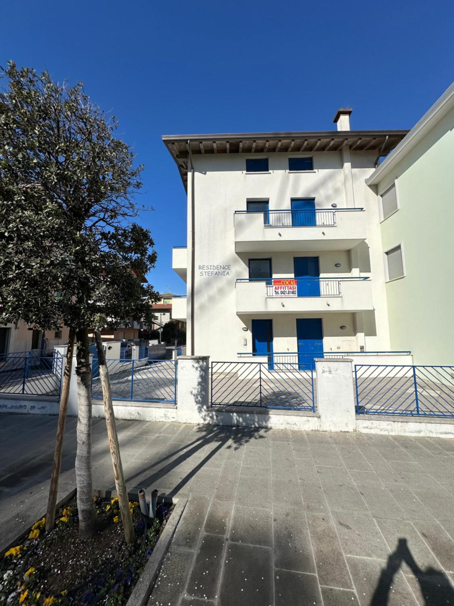 Residence Stefania Attici Su 2 Livelli - Agenzia Cocal Каорле Екстер'єр фото