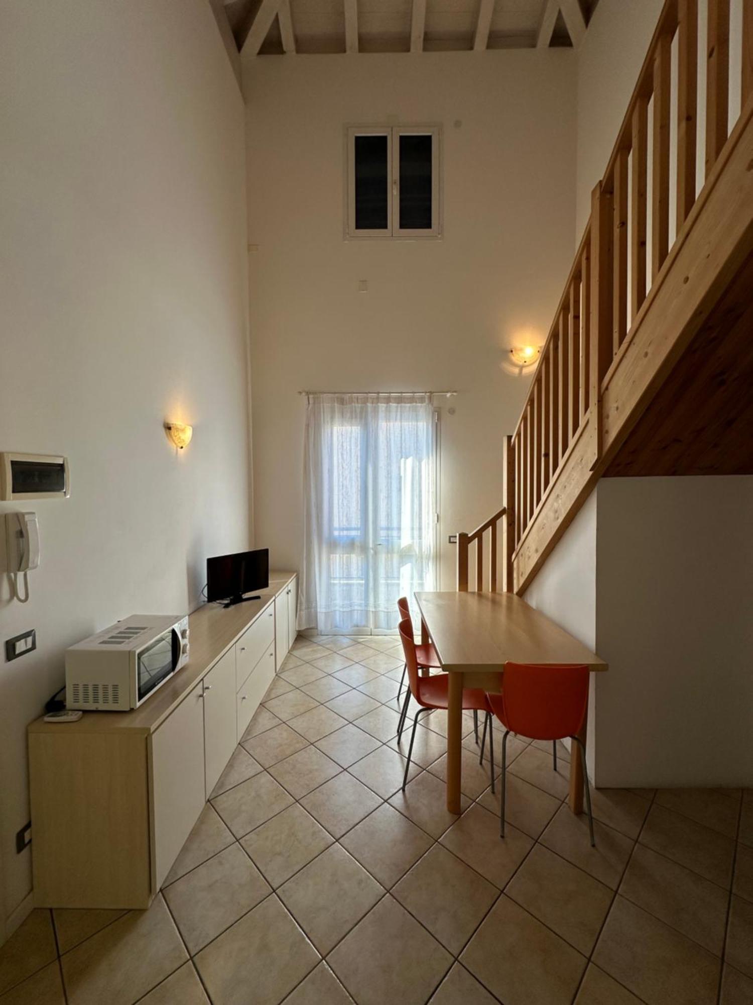 Residence Stefania Attici Su 2 Livelli - Agenzia Cocal Каорле Екстер'єр фото